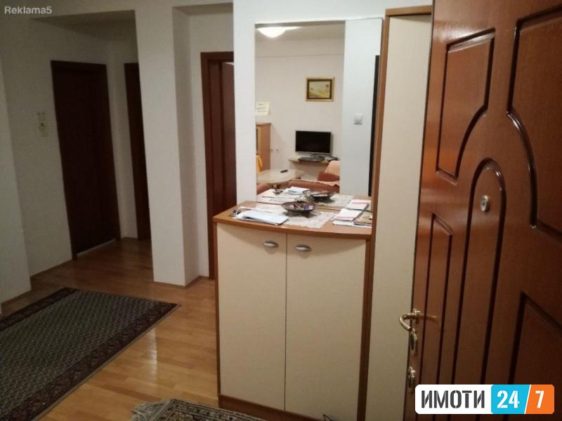 Rent Apartment in   Центар-Карпош