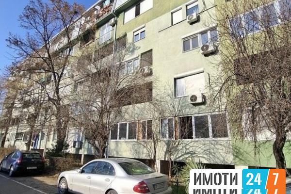 Се продава стан во Карпош 1