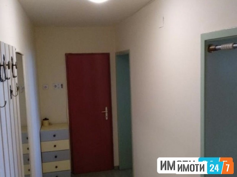 Се продава стан кај Нова Железничка 