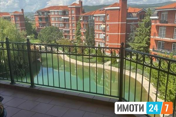 Се продава стан во луксузен комплекс Верино