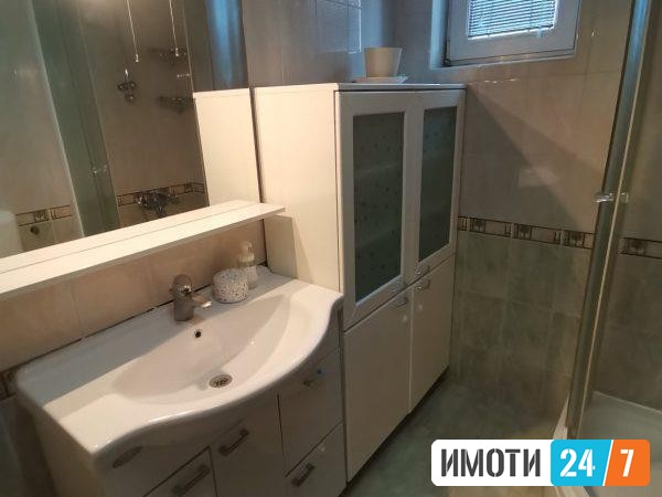 Се издава Стан во  нас Центар-Карпош