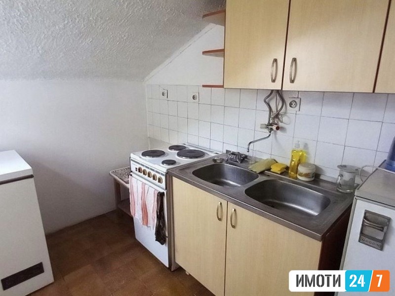 Се продава стан во Хиподром 