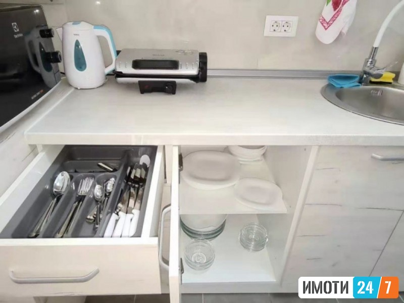 Се издава стан во Аеродром 