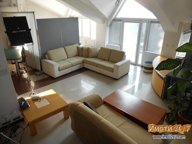 Rent Office space in   Zhelezara