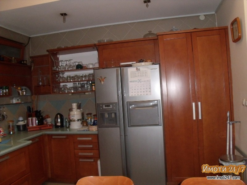 Rent House in   Vlae