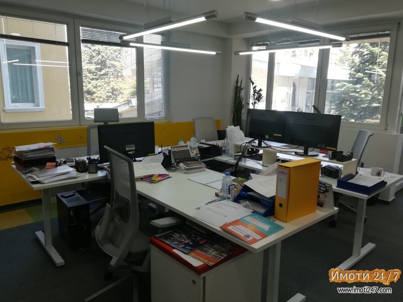 Sell Office space in   Karposh 3