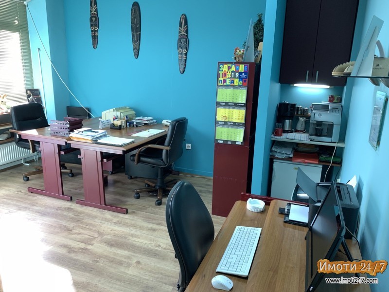 Sell Office space in   Karposh 4