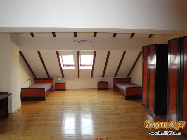 Rent House in   Zhdanec