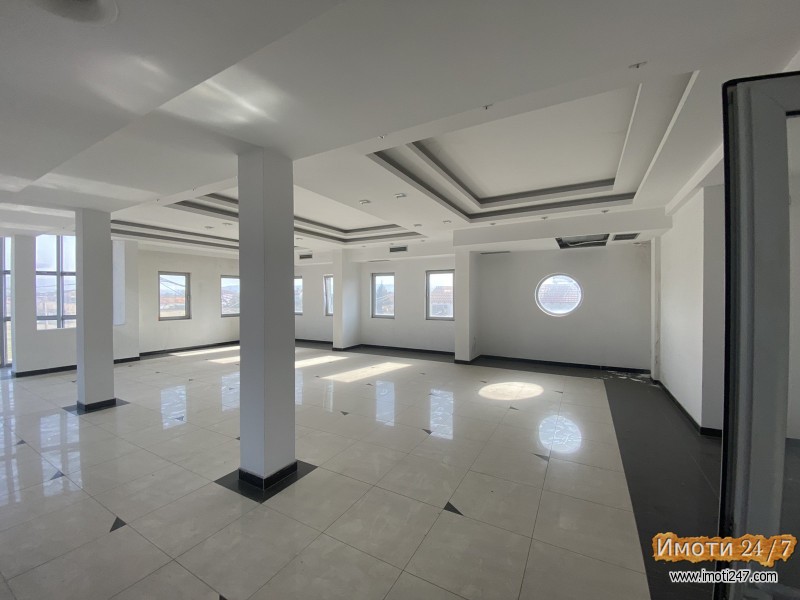 Sell Office space in   Petrovec