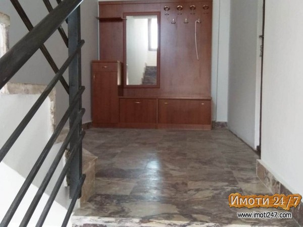 Sell House in   GjPetrov
