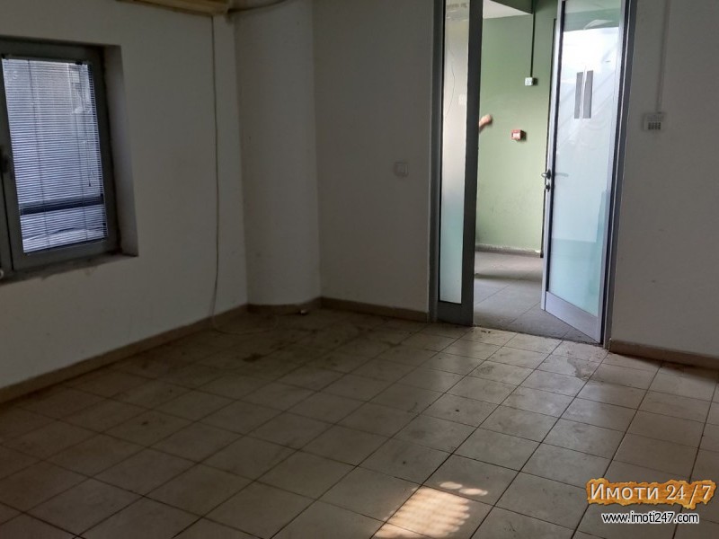 Rent Office space in   Karposh 2