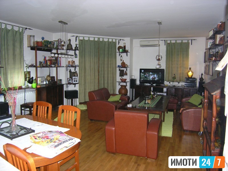 Sell Apartment in   Karposh 2