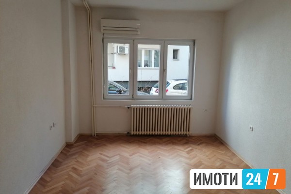 Rent Office space in   Centar