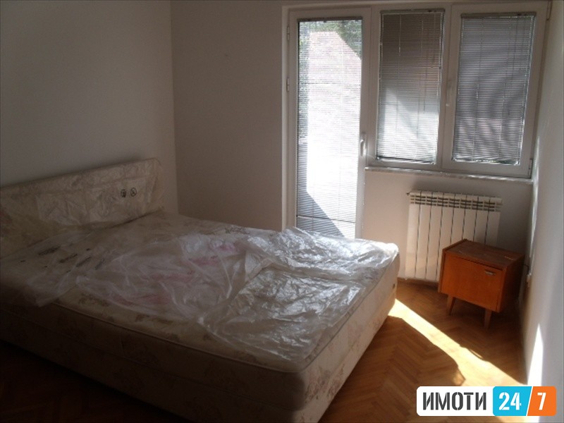 Rent Apartment in   Crniche