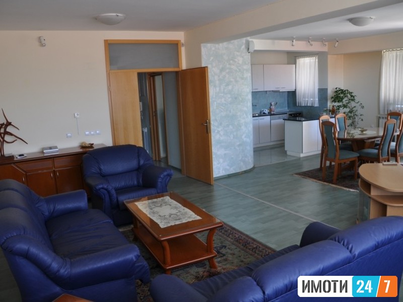 Rent Apartment in   Crniche