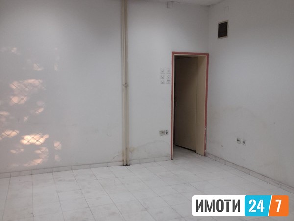 Rent Office space in   Aerodrom