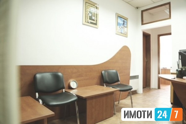 Rent Office space in   Aerodrom