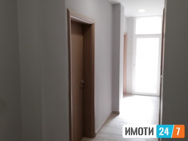 Rent Office space in   Centar