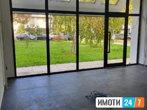 Rent Office space in   Aerodrom