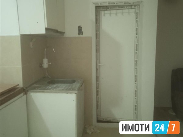 Sell Apartment in   Karposh 4