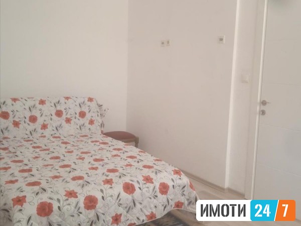 Sell Apartment in   Karposh 4