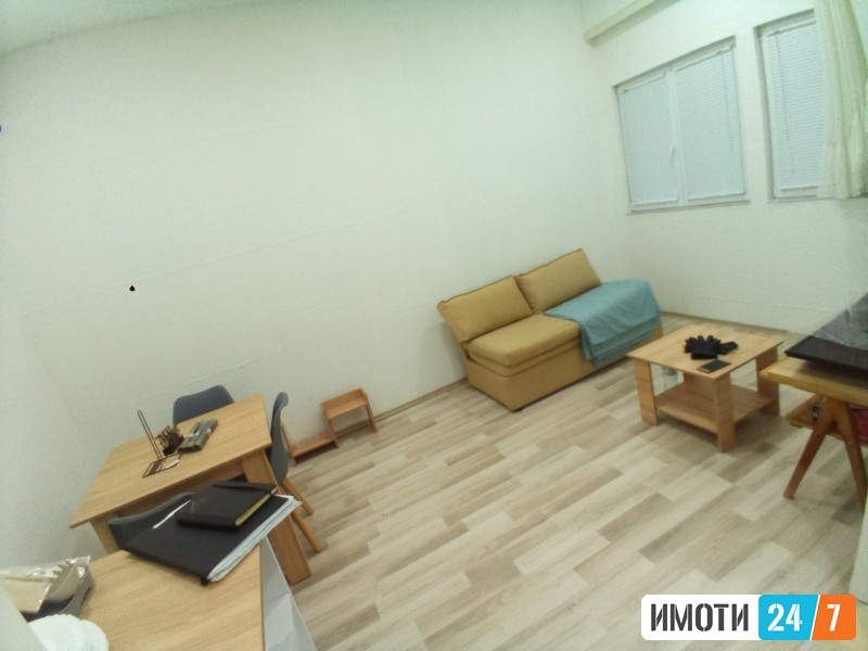 Sell Office space in   Karposh 4