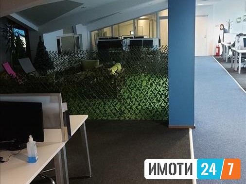 Rent Office space in   Aerodrom