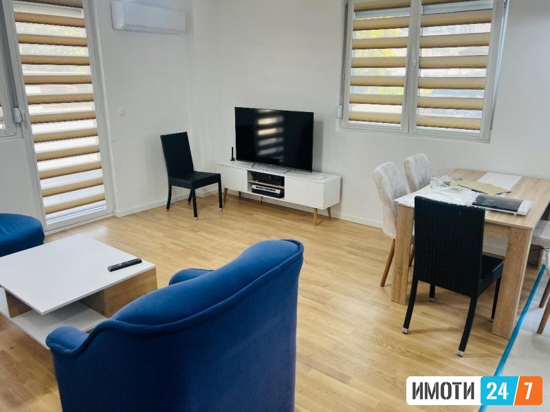 Rent Apartment in   Vlae