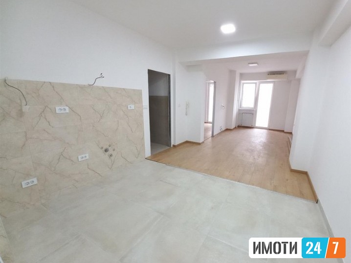 Sell Apartment in   Karposh 4