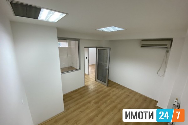 Rent Office space in   Centar