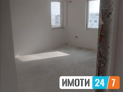 Се продава Деловен простор во  нас Визбегово