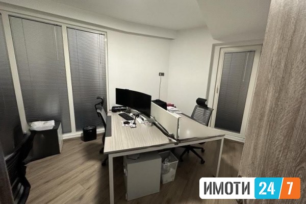 Rent Office space in   Aerodrom