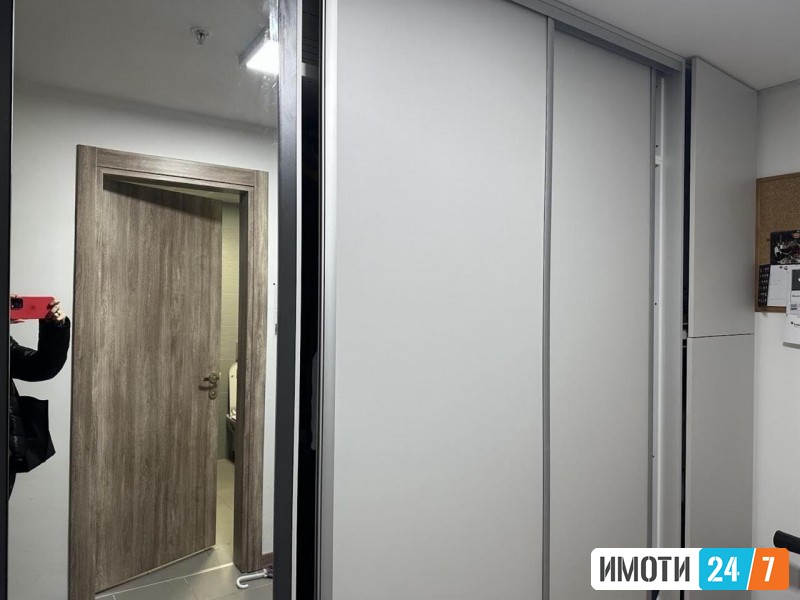 Rent Office space in   Aerodrom