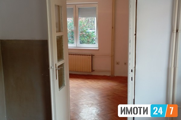 Rent Office space in   Centar