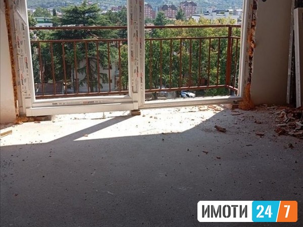 Sell Apartment in   Karposh 1