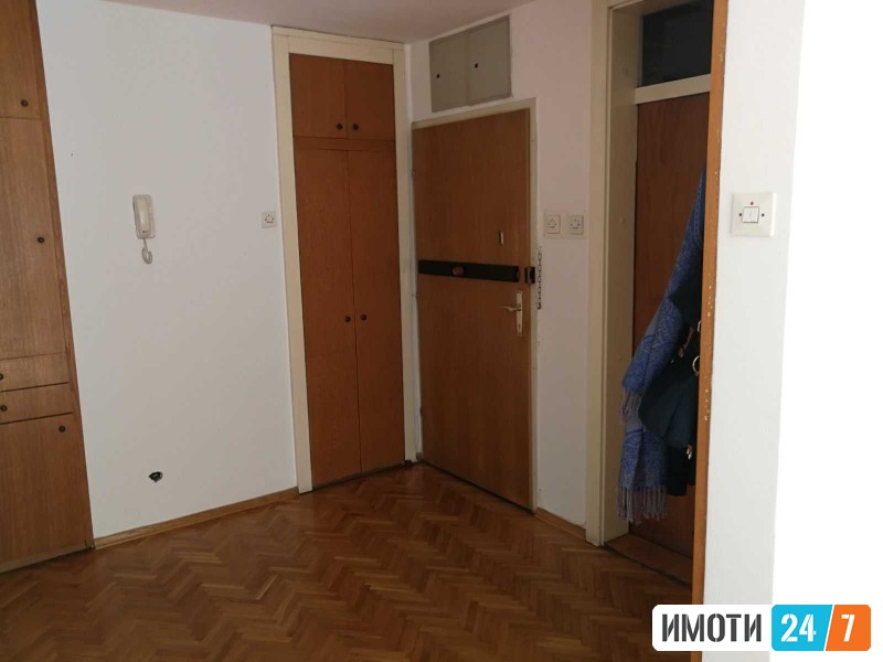 Rent Apartment in   Centar