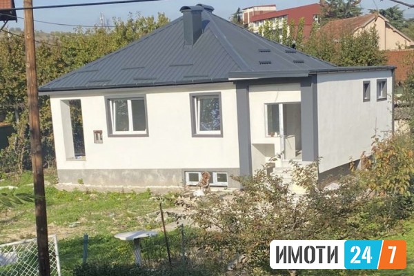 Се продава Куќа во  нас ЃПетров