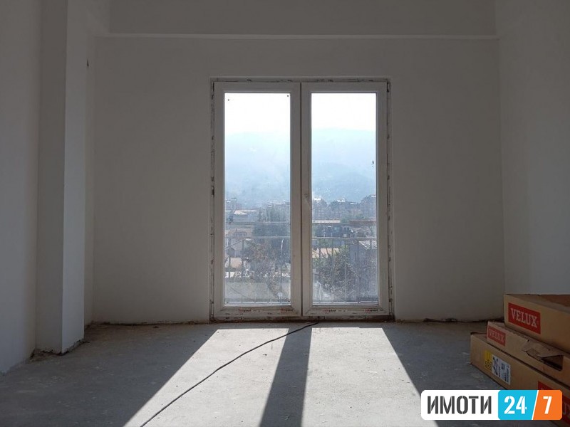 Sell Apartment in   Karposh 1