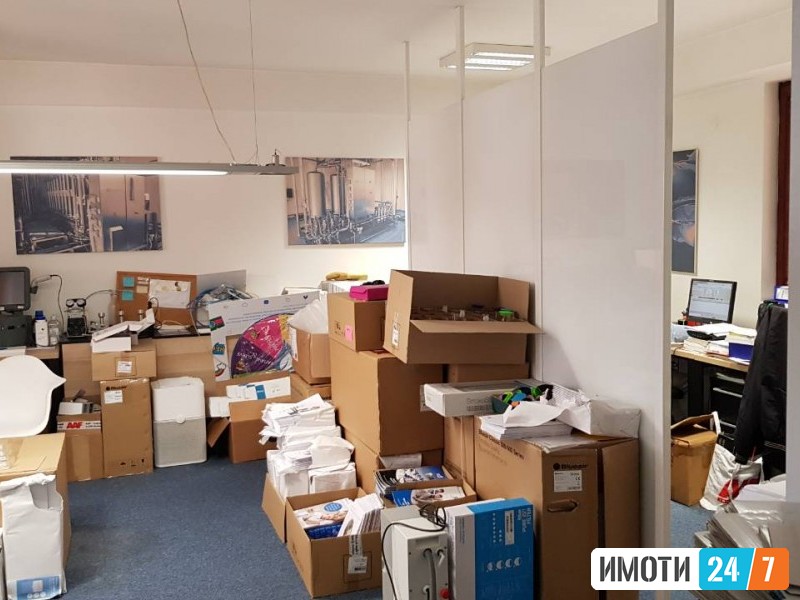 Rent Office space in   Karposh 1