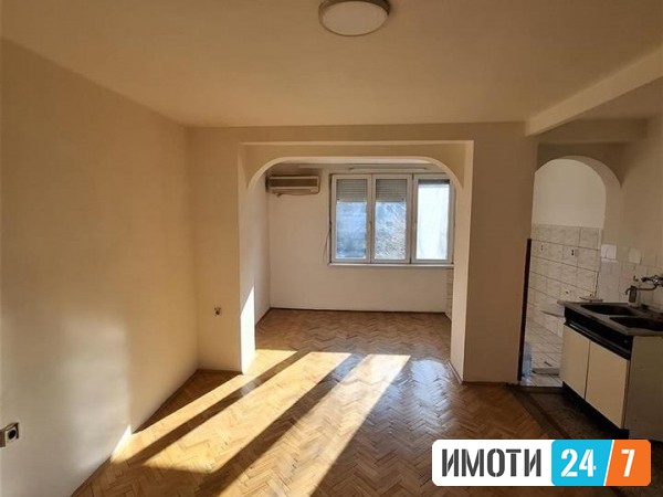 Sell Apartment in   Karposh 1