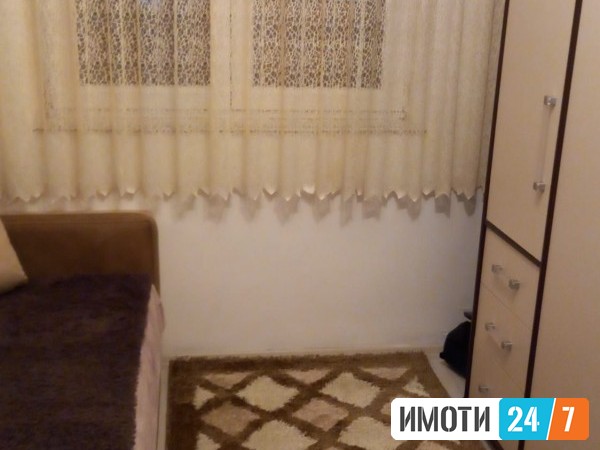 Се продава Стан во  нас Центар