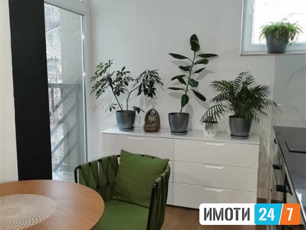 Се продава Стан во  нас Водно