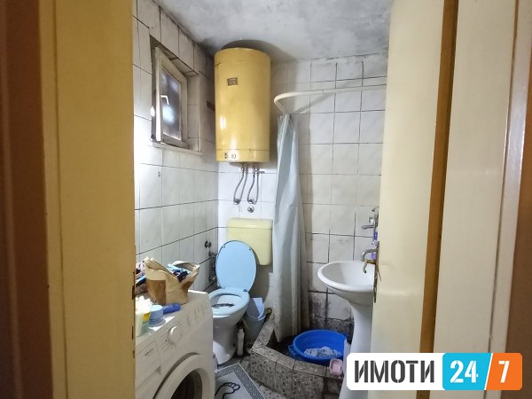 Sell Apartment in   Karposh 2