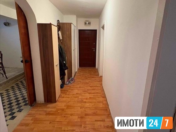 Sell Apartment in   Karposh 2