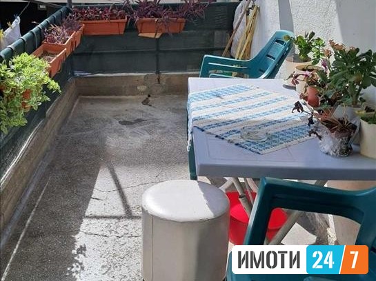 Се продава Стан во  нас Центар