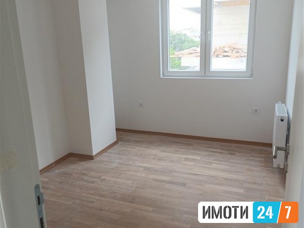 Се продава Стан во  нас Маџари