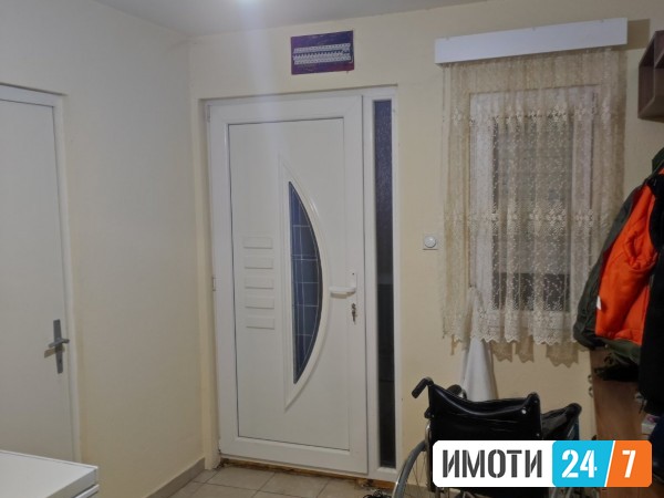 Се продава Куќа во  нас Пинтија