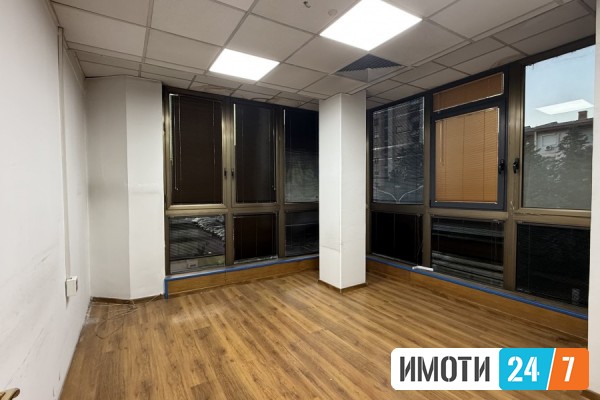 Се издава Деловен простор во  нас Аеродром
