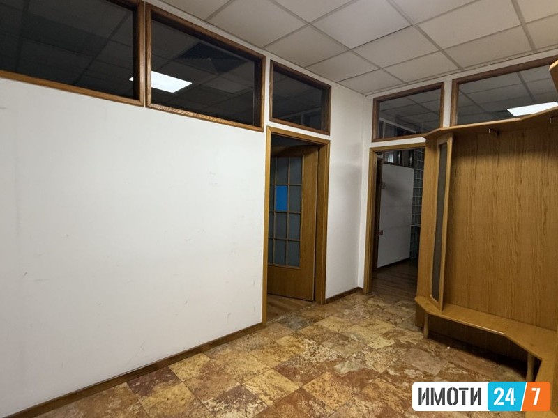 Се издава Деловен простор во  нас Аеродром