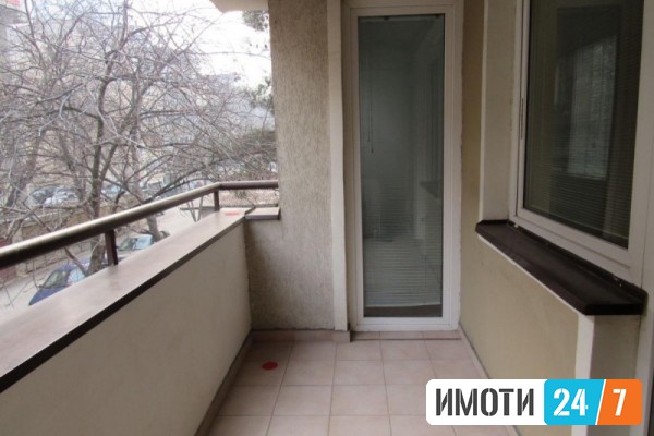 Се издава Станови во  нас Карпош 1